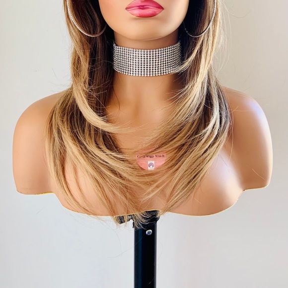 A Pretty 20” Toffee Brown Premium Fiber Wig with Bangs for Daily Wear or Events - Picture 2 of 11